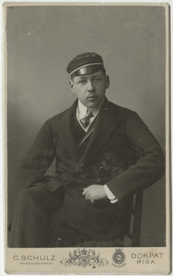Korporatsiooni "Livonia" liige Max von Pistohlkors, portreefoto  duplicate photo