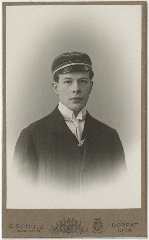 Korporatsiooni "Livonia" liige Georg Geist, portreefoto