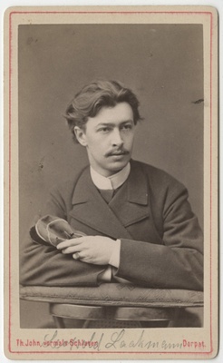 Korporatsiooni "Livonia" liige Leopold Laakmann, portreefoto  duplicate photo