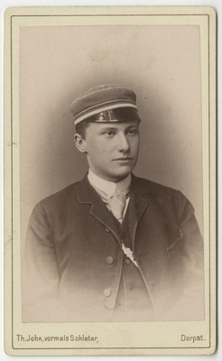 Korporatsiooni "Estonia" liige Johann Luchsinger(?), portreefoto  duplicate photo