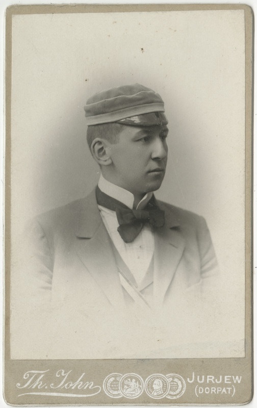 Korporatsiooni "Curonia" liige Theodor Boetchher, portreefoto