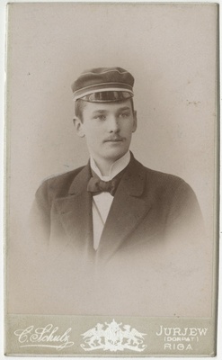 Korporatsiooni "Estonia" liige Oskar Bruhns, portreefoto  duplicate photo