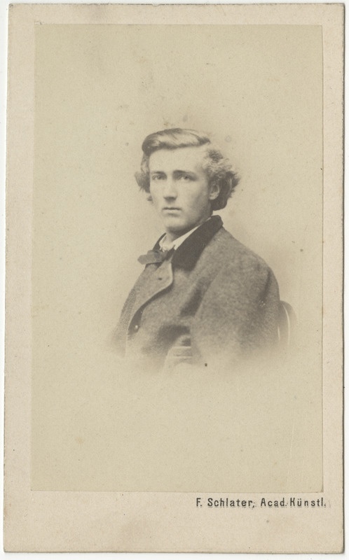 Korporatsiooni "Livonia" liige Erwin Moritz, portreefoto