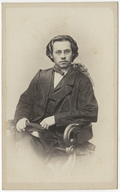 Korporatsiooni "Estonia" liige Johannes Hörschelmann, portreefoto
