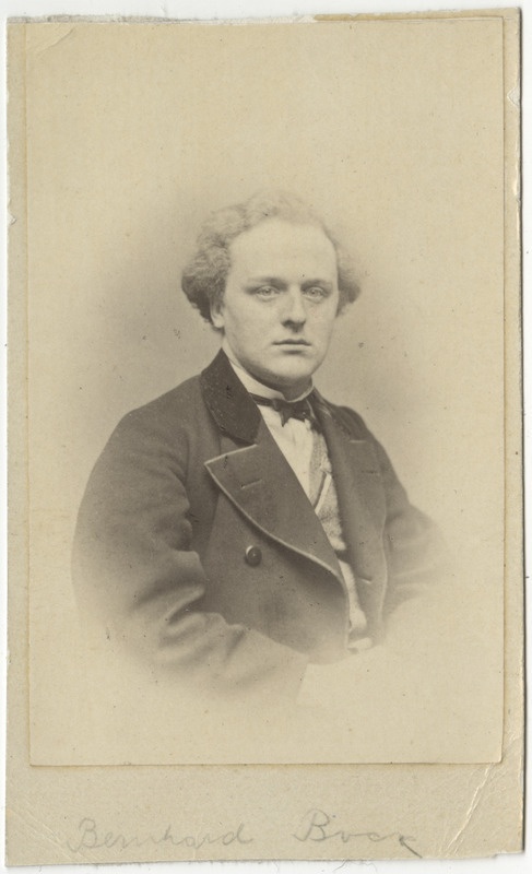 Korporatsiooni "Livonia" liige Bernhard von Bock, portreefoto