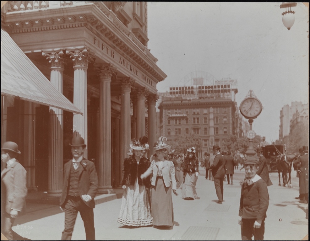 Fifth Avenue Hotel and Madison Square 1898 - Madison Square and Fifth Avenue Hotel, New York 1898