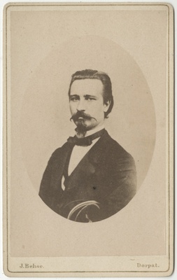 Ühe baltisaksa korporatsiooni liige, portreefoto  duplicate photo