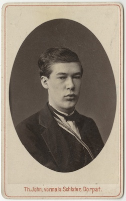 Ühe baltisaksa korporatsiooni liige, portreefoto  duplicate photo