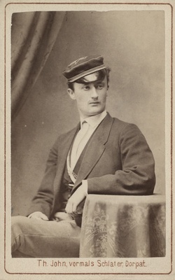 Korporatsiooni "Estonia" liige Ernst von Tiesenhusen(?), portreefoto  duplicate photo