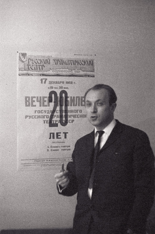 ENSV Riikliku Vene Draamateatri peanäitejuht Semjon Lerman.