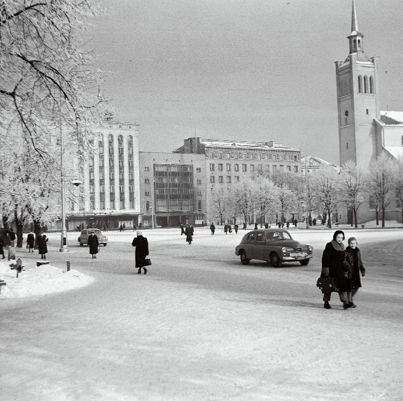 Võidu väljak Tallinnas.