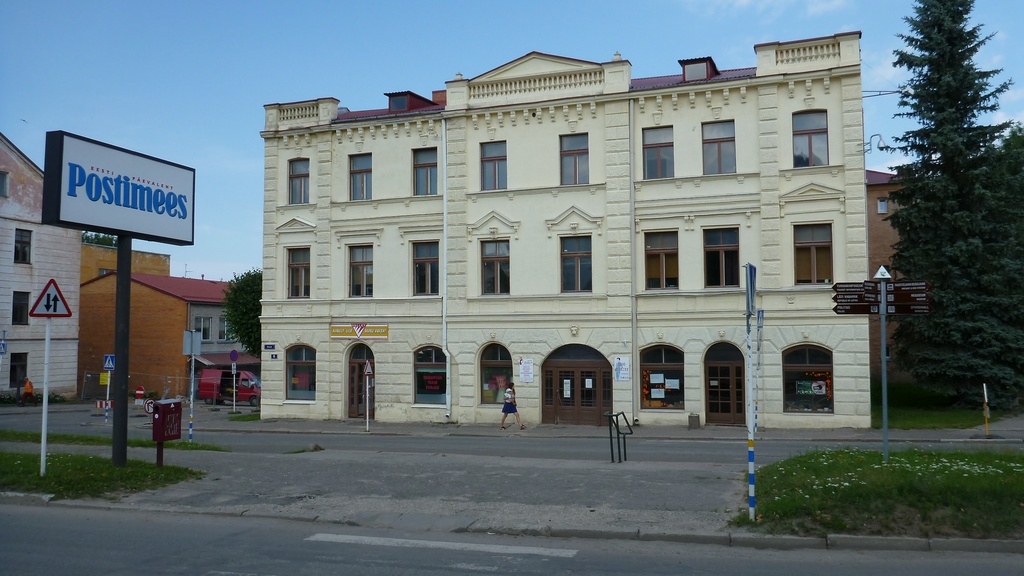 A house on Kesk street - Talo Kesk-kadulla Valgassa