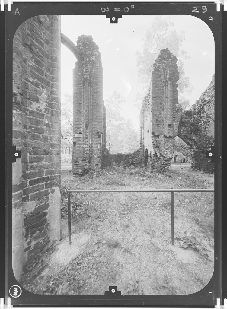 Tartu cathedral 023 - Tartu Cathedral, earlier also known as Dorpat Cathedral. Stereo photogrammetric survey 1986. https://en.wikipedia.org/wiki/Tartu_Cathedral