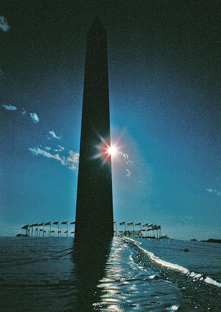 1982-01-Washington Monument034-2-ps - Washington Monument in 1982 (around January, 23)