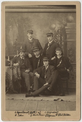 Osa korporatsiooni "Livonia" 1889. a I semestri värvicoetusest, grupifoto  duplicate photo