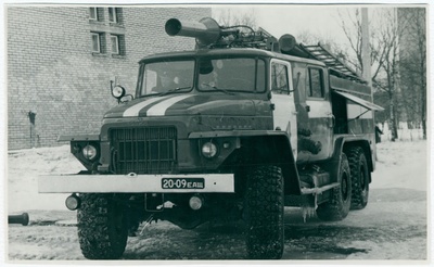 IV ISTÜ tuletõrjeauto, 1975.a.  duplicate photo