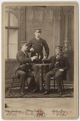 Osa korporatsiooni "Livonia" 1885. a I semestri värvicoetusest, grupifoto  duplicate photo