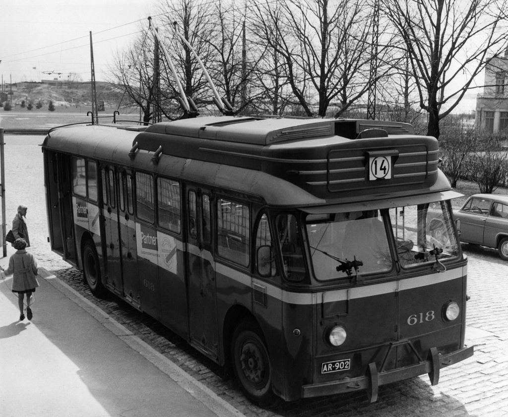 Liikennelaitoksen johdinauto