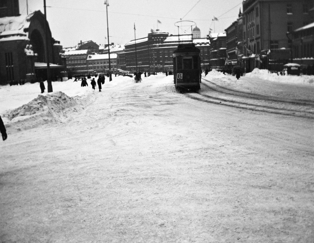 Kaivokatu itsenäisyyspäivänä 1938