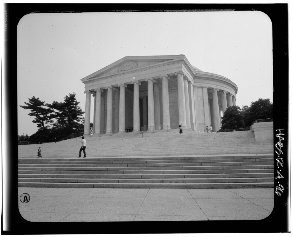 View from the northwest. August 1991. - Jefferson Memorial, East Potomac Park, Washington, District of Columbia, DC