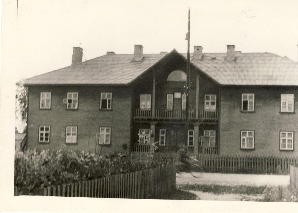 Foto. Järvakandi hooldekodu esivaade