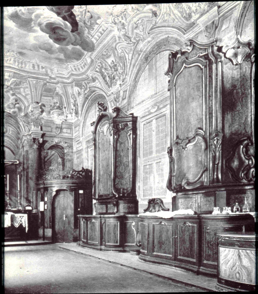 Interno della chiesa di Santa Maria Maddalena - lang