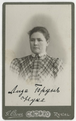 [Foto veel kirjeldamata]  duplicate photo