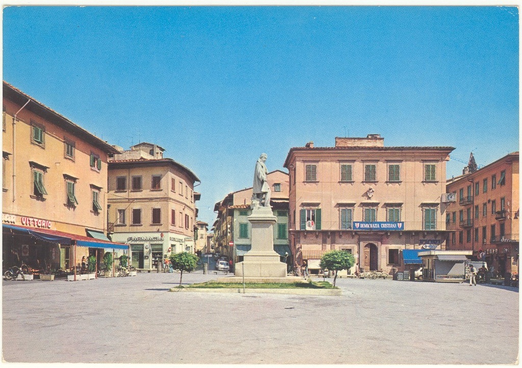 FI-Fucecchio-1985-piazza-Montanelli - lang