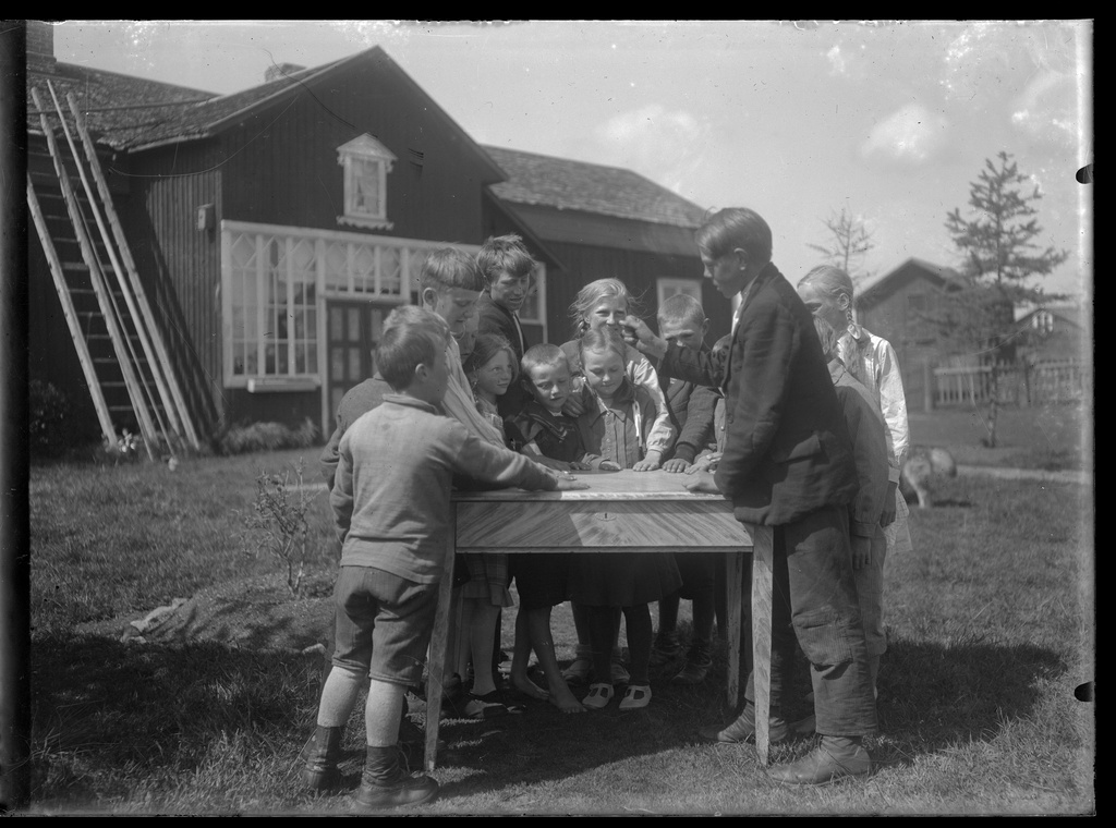 SLS 403 foto 10 Bäss-horn el. rädda handen‎ (1931)
