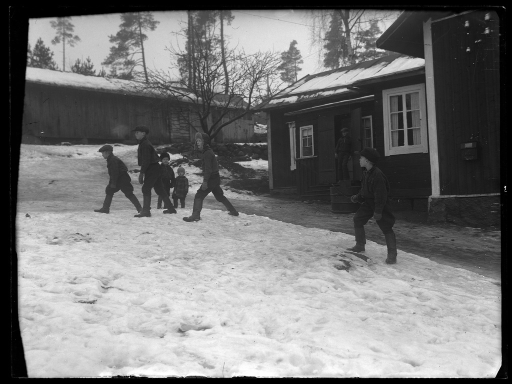 SLS 487 d b foto 07 Jägarlek‎ (1936)