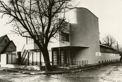 Kirovi NKK pansionaat Pärnus, vaade hoonele. Arhitektid Rein Hansberg, Malle Laan  duplicate photo