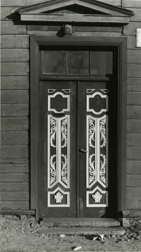 Elamu uks Tartus Kivi tn