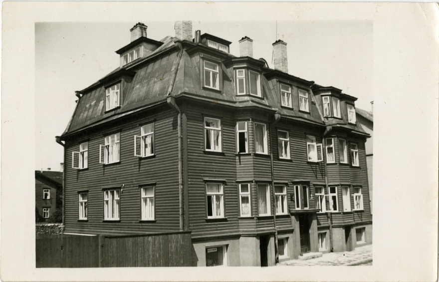 Puitelamu Tallinnas? Hoone vaade