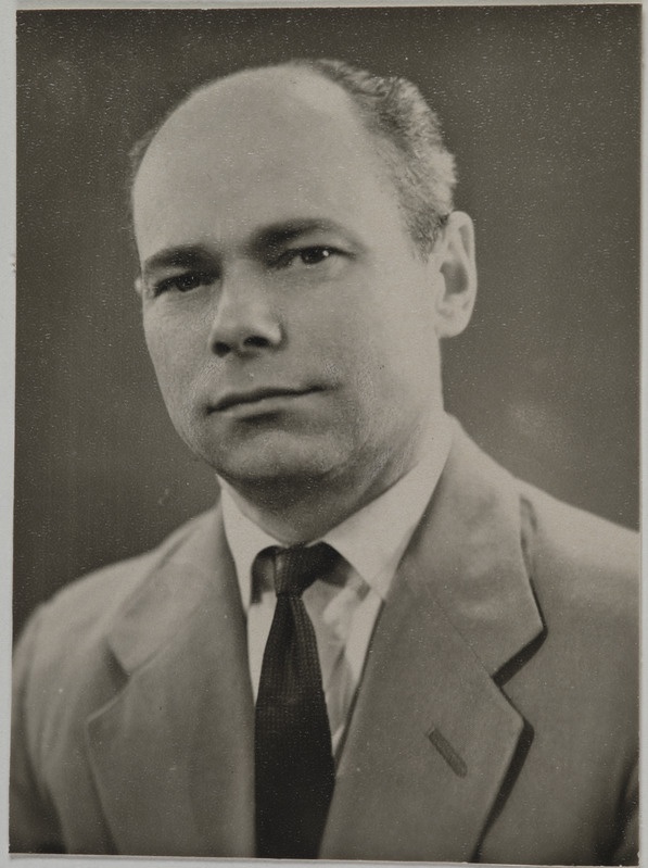 Tapa jaama auraamat: rongijuht Dmitri Sennikov, portreefoto, 1960. aastad