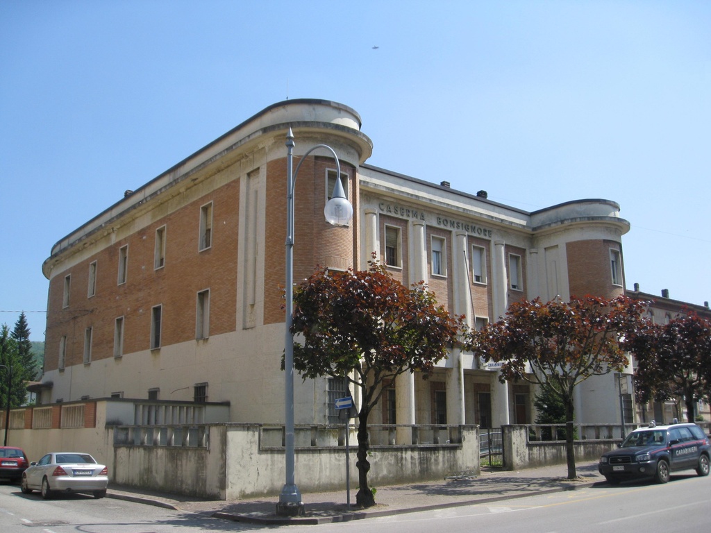 Caserma dei carabinieri (Predappio) - lang