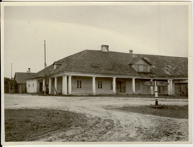 foto Koeru kõrts 1949