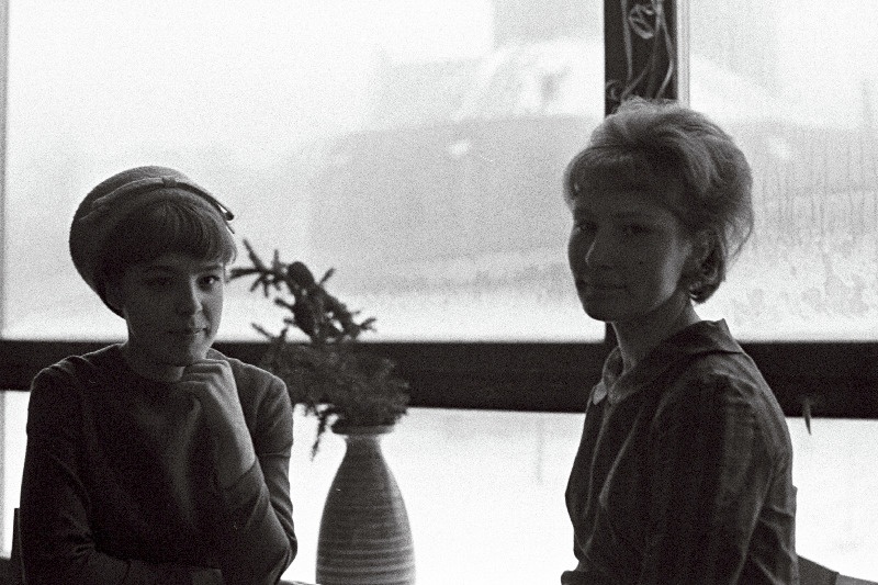 Lev Šeštennikov ja Vanda Beletskaja kohvikus Pegasus.