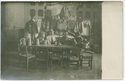 TEM kogud Rüütelkonna hoone Vappide saalis  similar photo