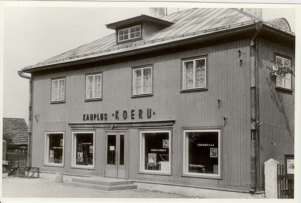 Photo, Paide RTK Dogs industrial goods store in 1979.