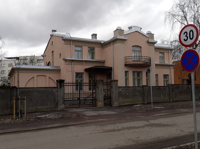 Building Kastani Street 183. rephoto