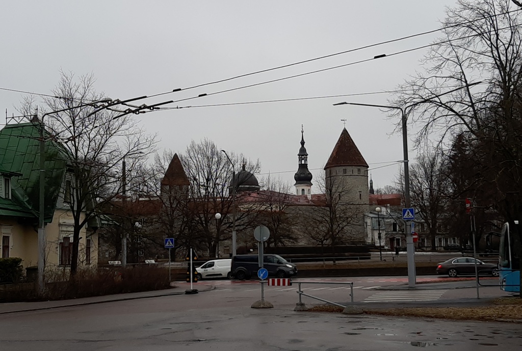 Tallinn. View of the Old Town from the Baltic Station rephoto