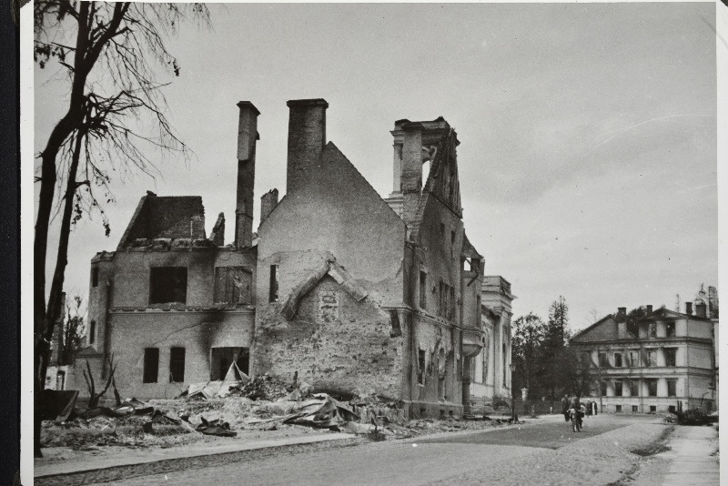 Ülesvõtteid Tartu põlemisest.