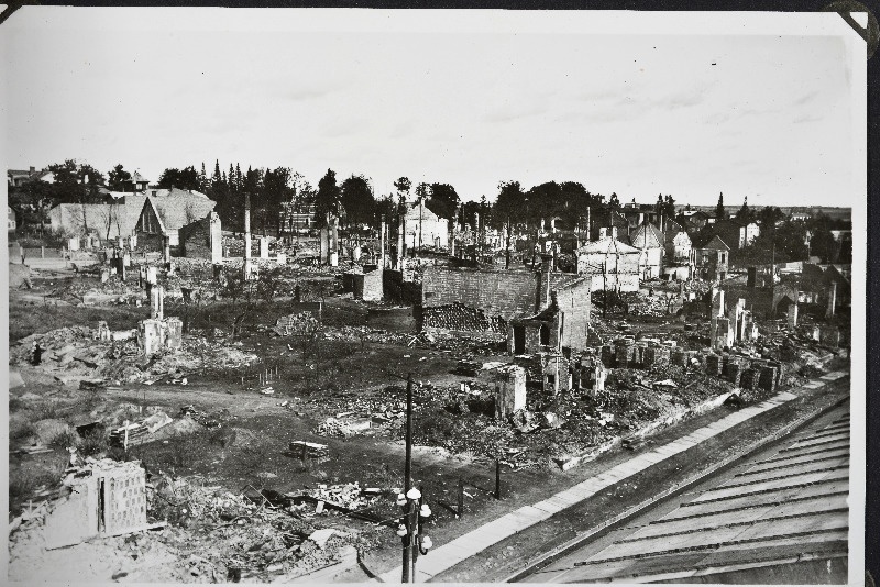 Ülesvõtteid Tartu põlemisest.