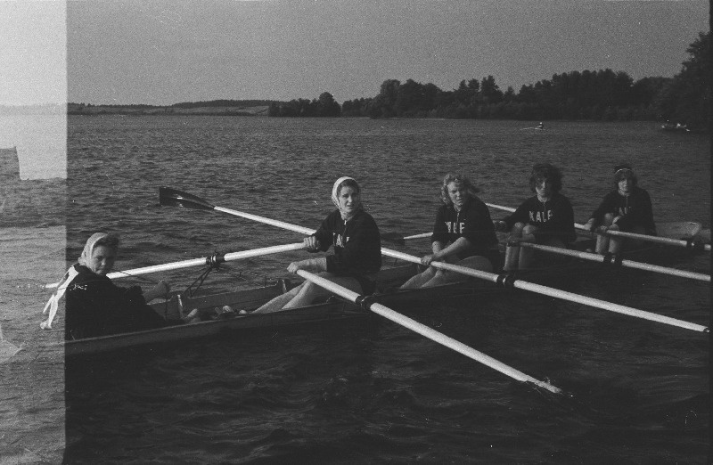 Nõukogude Liidu ametiühingute võistlused sõudmises.