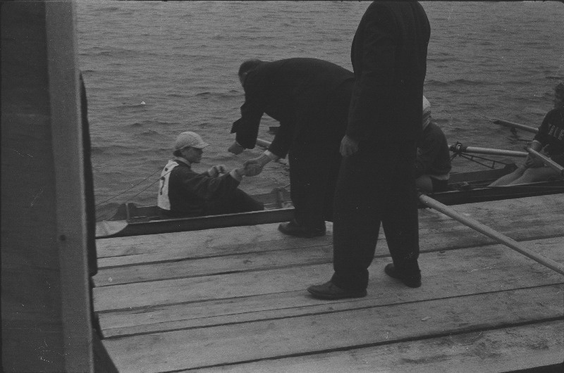 Nõukogude Liidu ametiühingute võistlused sõudmises.