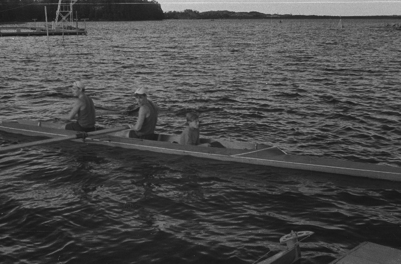 Nõukogude Liidu noorte esivõistlused sõudmises.