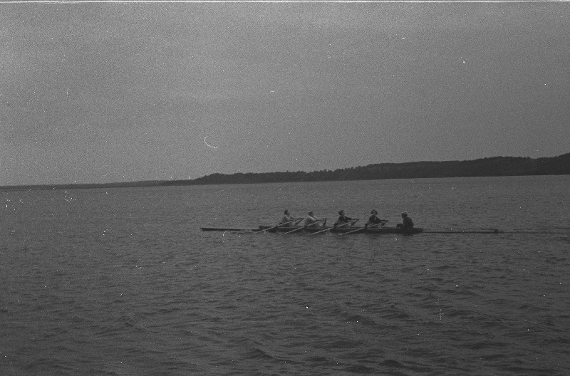 Nõukogude Liidu noorte esivõistlused sõudmises.