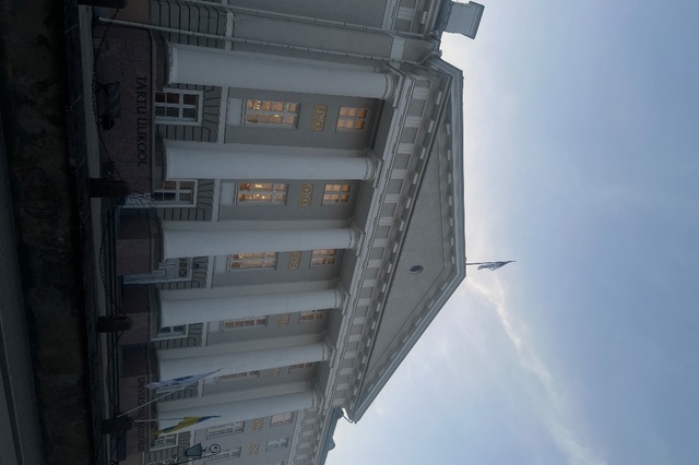 Tartu Ülikooli peahoone rephoto