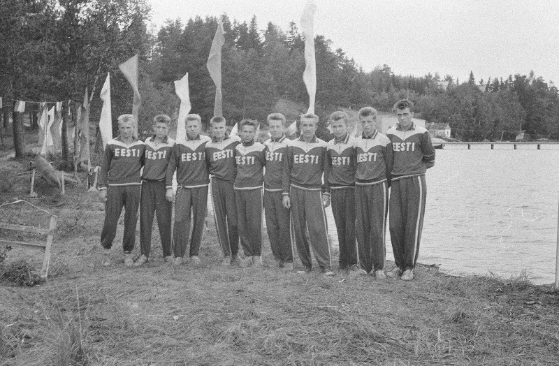 Nõukogude Liidu noorte esivõistlused sõudmises.