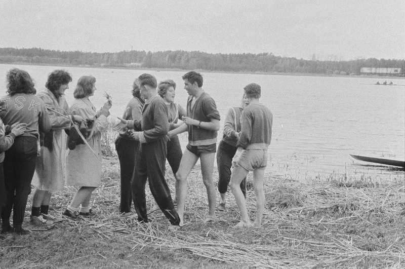 Riia, Vilniuse ja Tartu sõudjad Jurmalas.